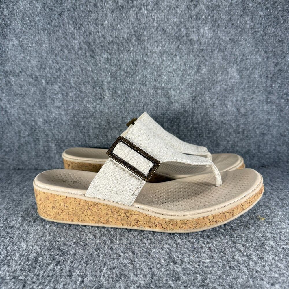 Bzees Bay Sandals Womens 9 Beige Wedge Buckle Thong Slip On Comfort